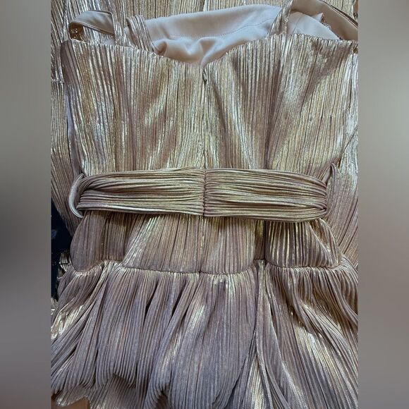 MAC DUGGAL IEENA Ruffle Tiered Buckle Detail Dress/ size 2 - Picture 8 of 9